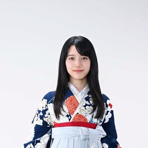 モデル1の髪型チェンジ前バストアップ